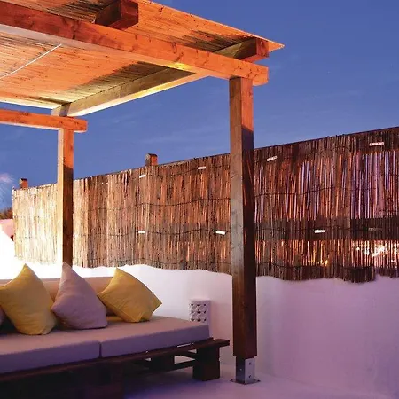 Holiday Urb. San Blas Ii *