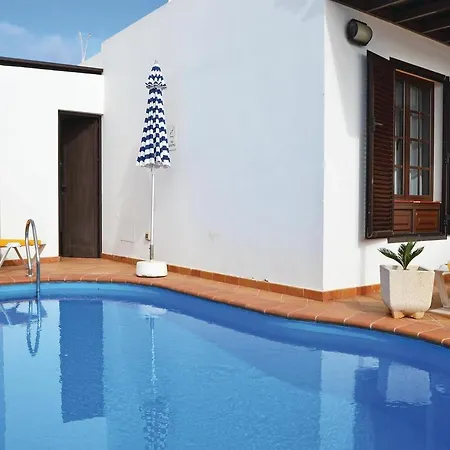 Holiday Urb. San Blas Ii Ferienhaus *