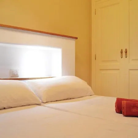 Ferienhaus Holiday Urb. San Blas Ii