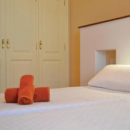 Ferienhaus Holiday Urb. San Blas Ii *